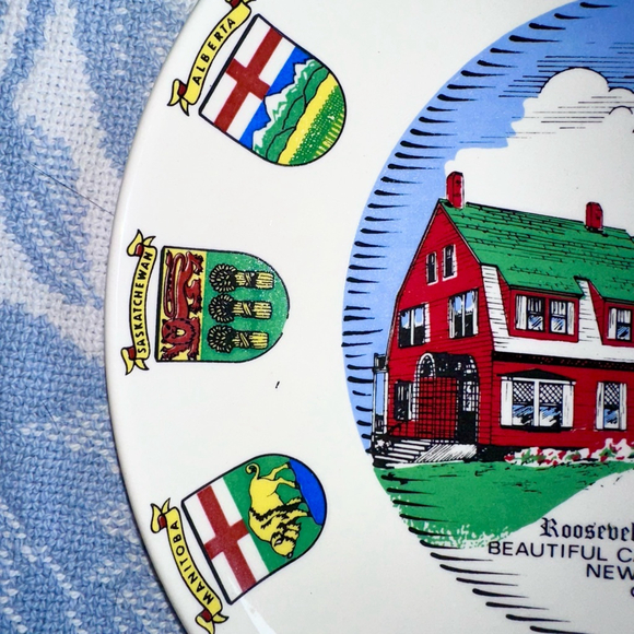 Pristine Vintage Roosevelt Memorial Park Canada Souvenir Collector’s Plate - Picture 3 of 6
